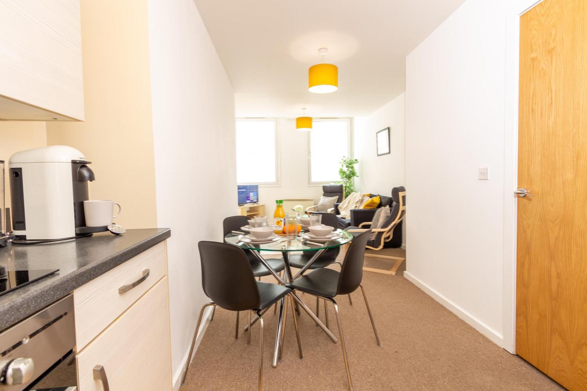 Comfy Chic 2bed In Centre Apartment